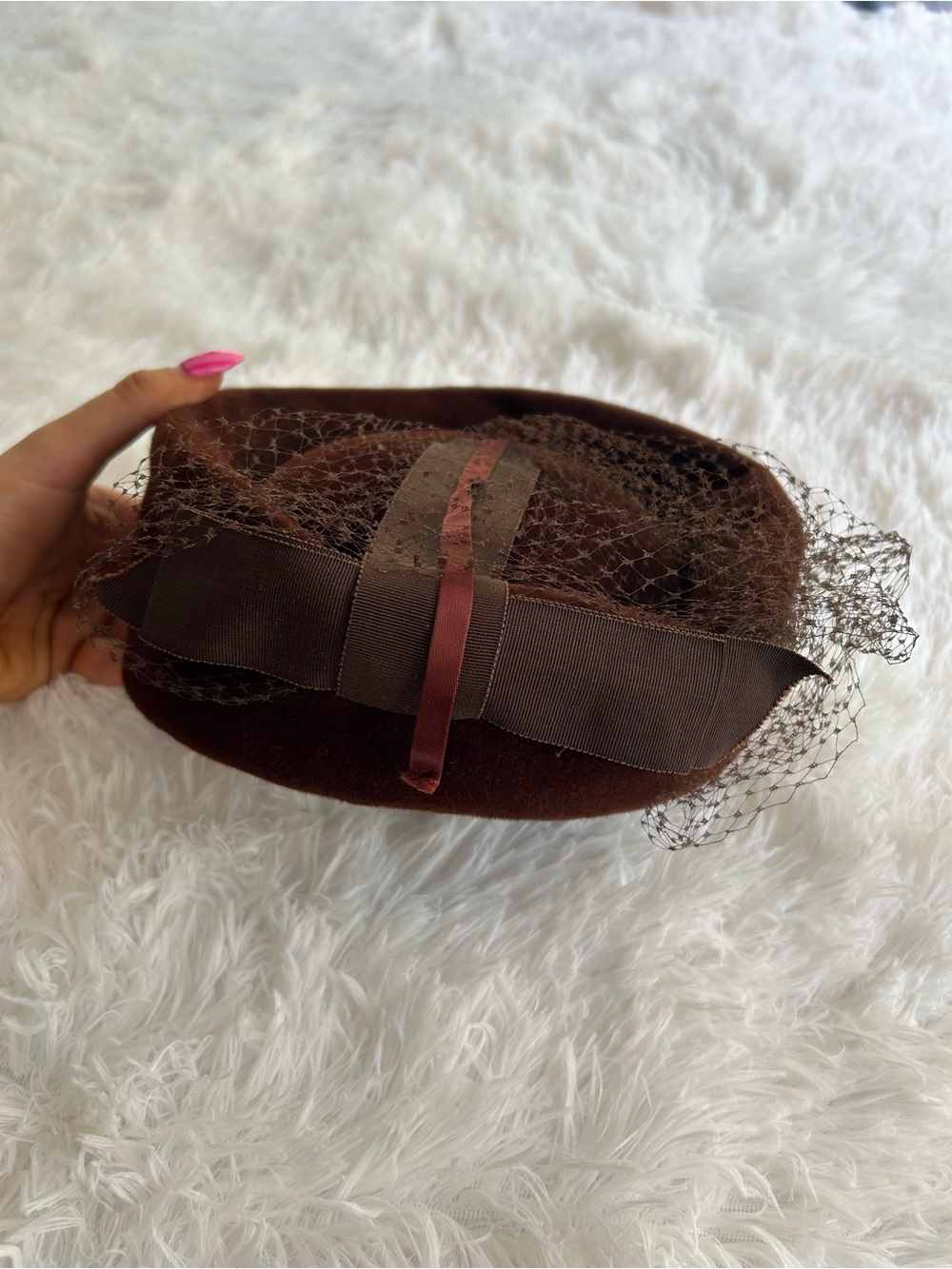 1950s 1960s Peachbloom Velour Brown Veiled Pillbox Hat